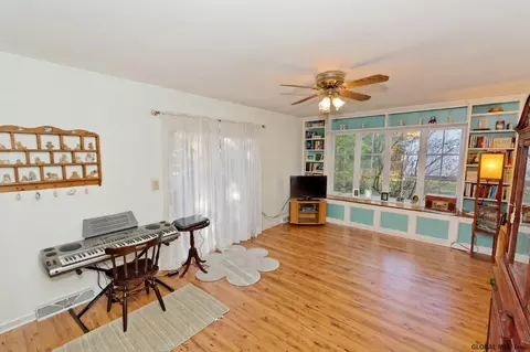 2 Terry Ave, Schenectady, NY 12303 photo 13