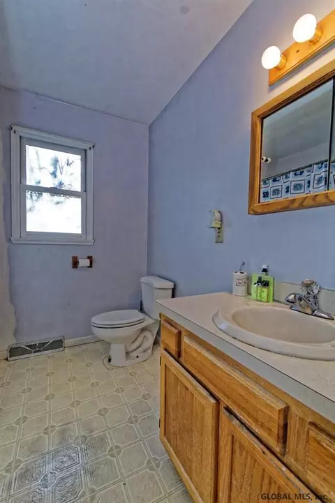 2 Terry Ave, Schenectady, NY 12303 photo 23