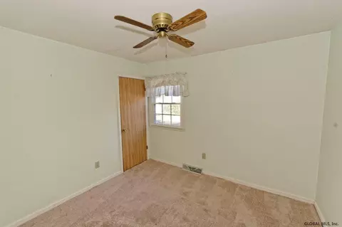 2 Terry Ave, Schenectady, NY 12303 photo 19