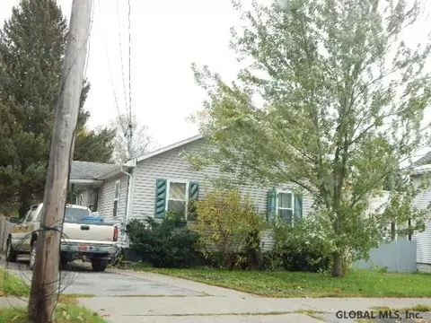 210 E Steele St, Herkimer, NY 13350 photo 3
