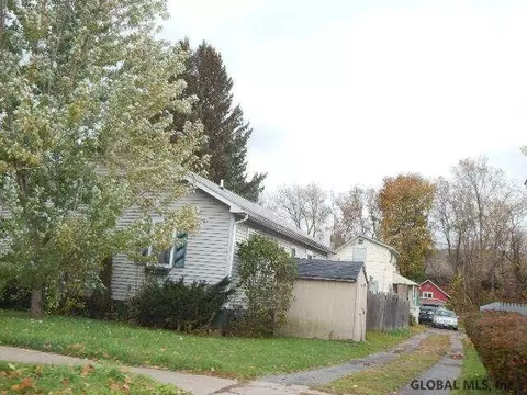 210 E Steele St, Herkimer, NY 13350 photo 2