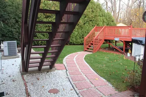 930 3rd Ave, Troy, NY 12182 photo 19