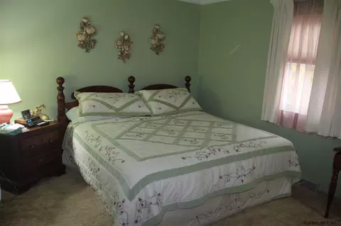 930 3rd Ave, Troy, NY 12182 photo 13