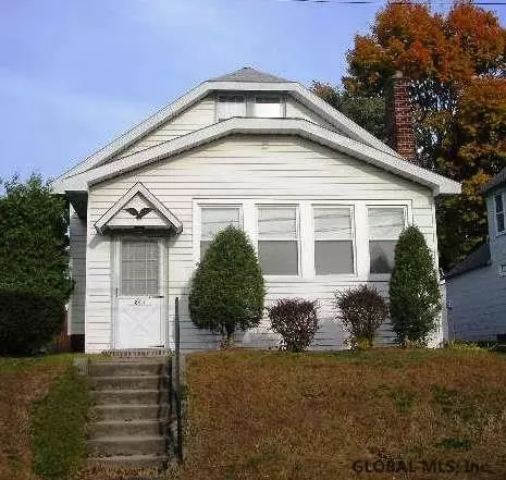 813 Harrison Ave, Schenectady, NY 12306 photo 2
