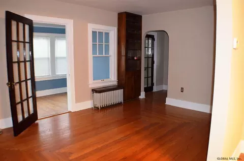 813 Harrison Ave, Schenectady, NY 12306 photo 9