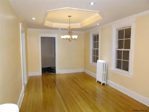 330 Division St, Schenectady, NY 12304 photo 10