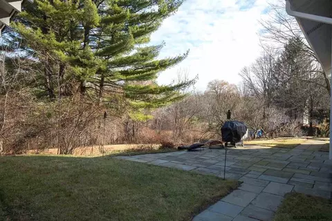 22 Maple Ave, Slingerlands, NY 12159 photo 25