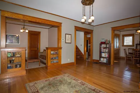 22 Maple Ave, Slingerlands, NY 12159 photo 7
