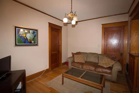 22 Maple Ave, Slingerlands, NY 12159 photo 9
