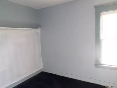 757 Draper Ave, Schenectady, NY 12306 photo 6