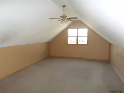 757 Draper Ave, Schenectady, NY 12306 photo 9