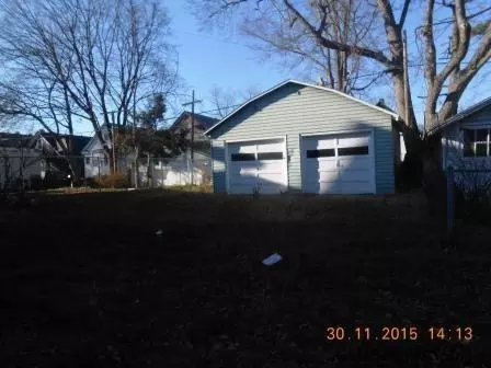 705 Mcclellan St, Schenectady, NY 12304 photo 13