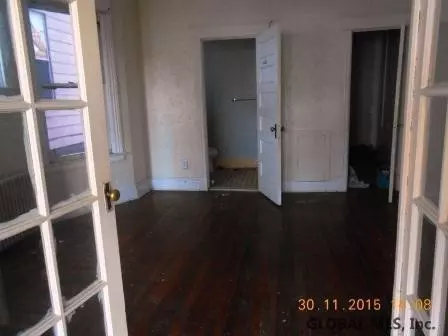 705 Mcclellan St, Schenectady, NY 12304 photo 5