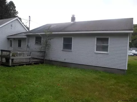 128 Cherry Plain Sq, Cherry Plain, NY 12040 photo 6