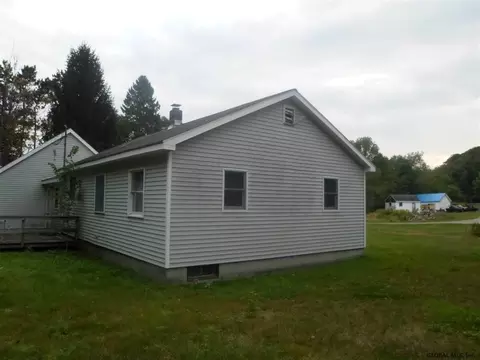 128 Cherry Plain Sq, Cherry Plain, NY 12040 photo 7