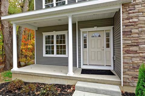 49 Dunsbach Rd, Halfmoon, NY 12065 photo 2
