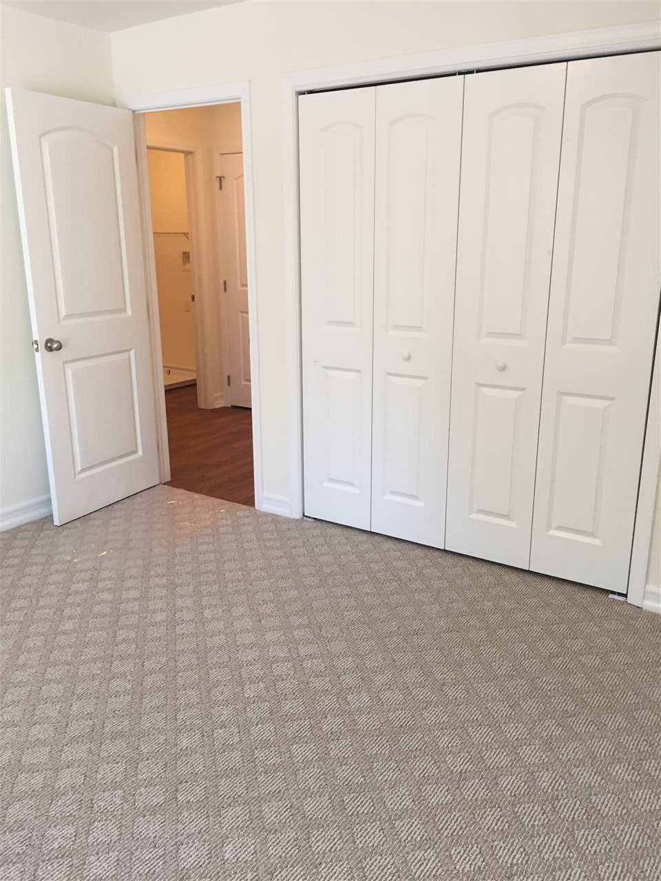 119 Paddock Cir, Schenectady, NY 12306 photo 12