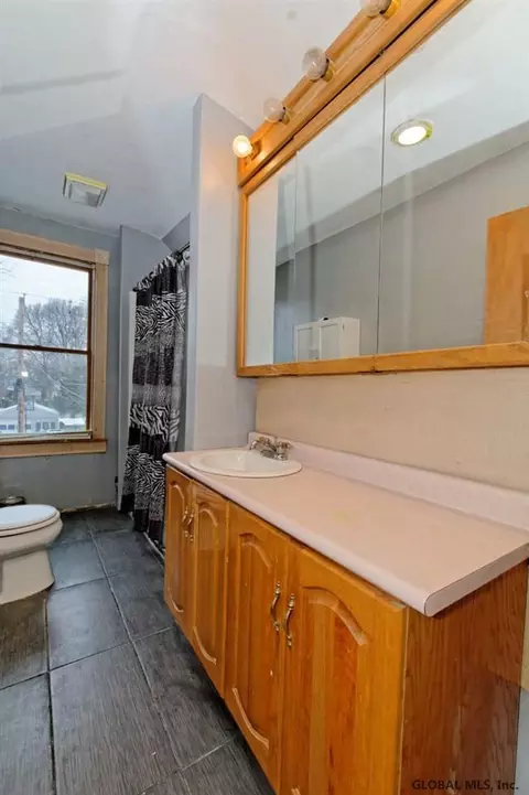 1809 Jerome Ave, Schenectady, NY 12306 photo 18