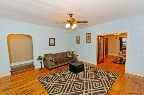 1809 Jerome Ave, Schenectady, NY 12306 photo 2