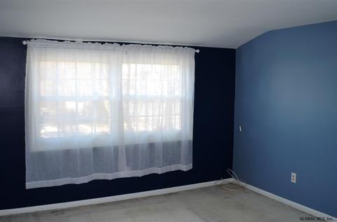 1075 Walnut Ave, Schenectady, NY 12306 photo 18