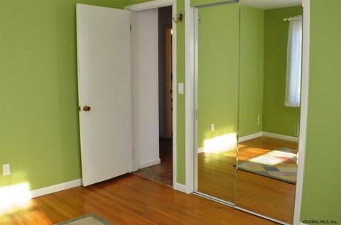 1075 Walnut Ave, Schenectady, NY 12306 photo 24