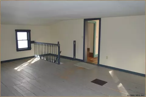 82 S Main St, Danby, VT 05739 photo 21