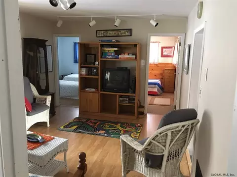 161 Maplewood Dr, Gloversville, NY 12078 photo 9