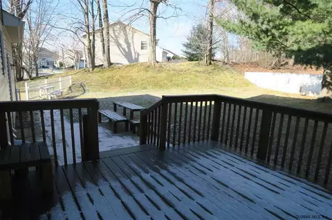 101 Iroquois Trl, Slingerlands, NY 12159 photo 23