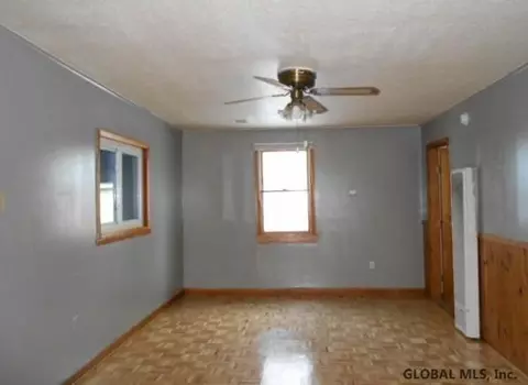 52 Guideboard Rd, Waterford, NY 12188 photo 6