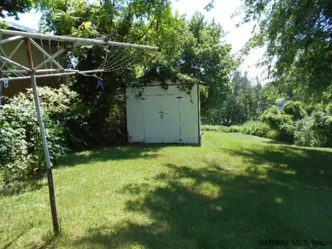 52 Guideboard Rd, Waterford, NY 12188 photo 2
