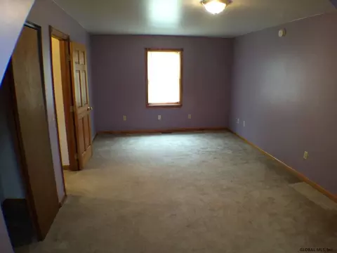 39 Edie Rd, Saratoga Springs, NY 12866 photo 17