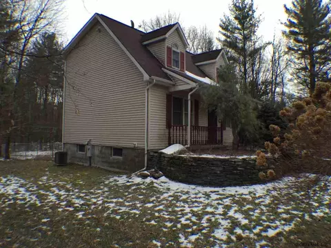 39 Edie Rd, Saratoga Springs, NY 12866 photo 19