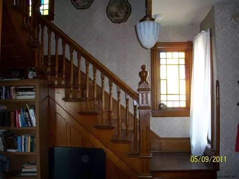 291 N Grand St, Cobleskill, NY 12043 photo 14