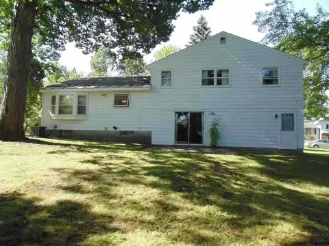 1145 Hendrickson Ave, Schenectady, NY 12309 photo 21