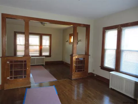 336 12th St, Schenectady, NY 12306 photo 8