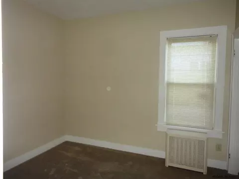 336 12th St, Schenectady, NY 12306 photo 10