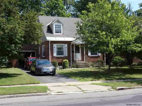 1338 Mcclellan St, Schenectady, NY 12309 photo 17