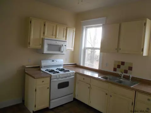 2152 Van Vranken Ave, Schenectady, NY 12308 photo 10