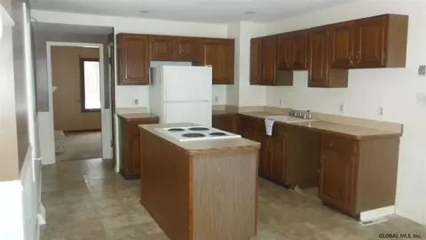 371 12th St, Schenectady, NY 12306 photo 12