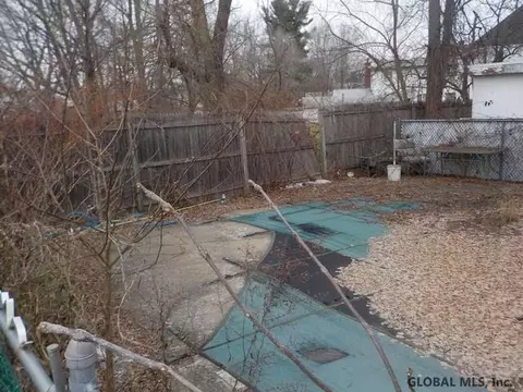 371 12th St, Schenectady, NY 12306 photo 24