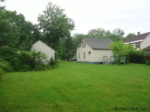 299 Pine St, Corinth, NY 12822 photo 24
