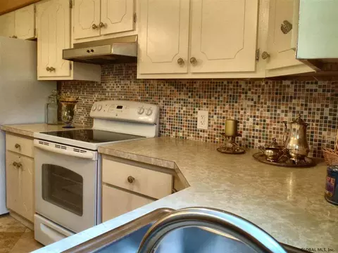 299 Pine St, Corinth, NY 12822 photo 2