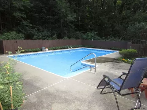1365 Kings Rd, Schenectady, NY 12303 photo 25