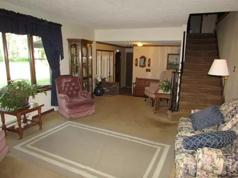 1365 Kings Rd, Schenectady, NY 12303 photo 12