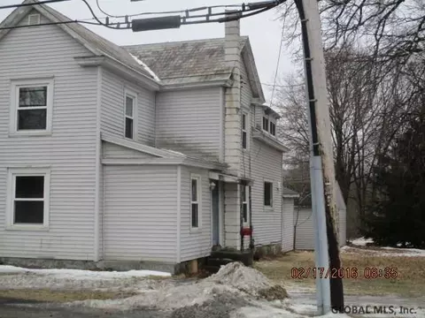 8 Sheridan St, Argyle, NY 12809 photo 3