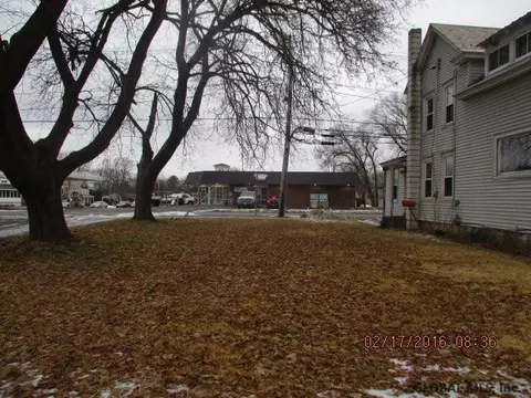 8 Sheridan St, Argyle, NY 12809 photo 5