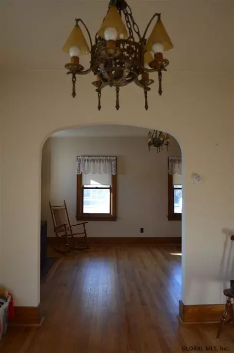 47 William St, Kinderhook, NY 12106 photo 5