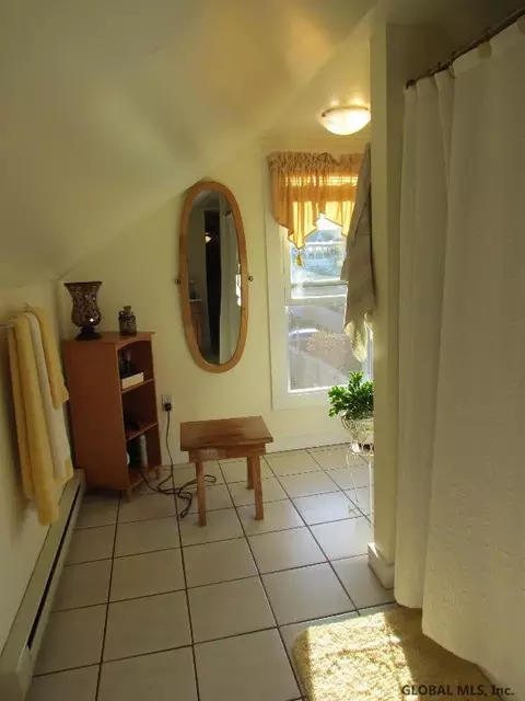 477 Bruno St, Schenectady, NY 12306 photo 14