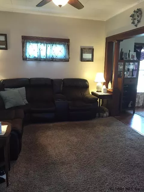 477 Bruno St, Schenectady, NY 12306 photo 8