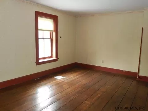 26 Front St, Schenectady, NY 12305 photo 14